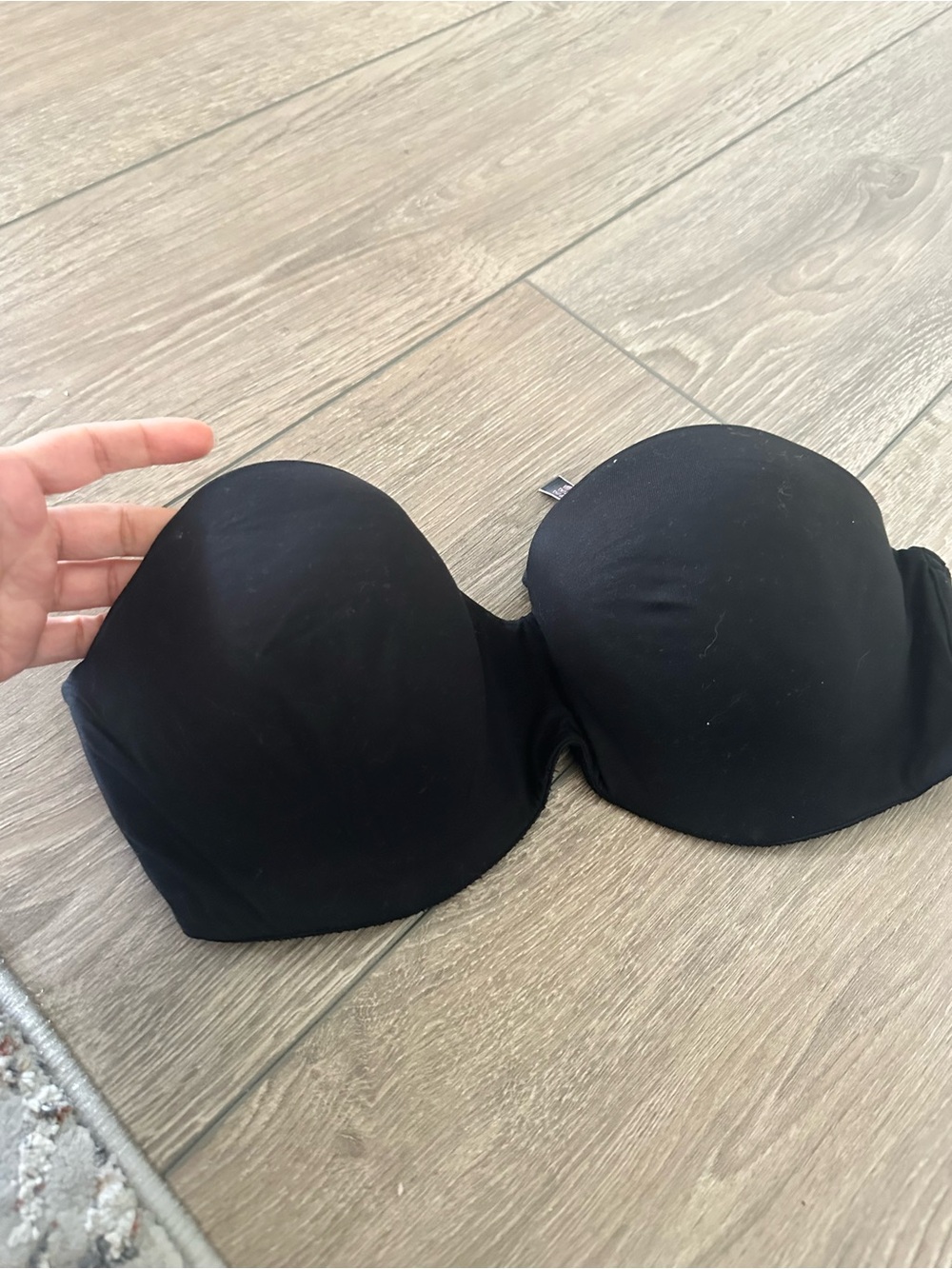Victoria's Secret Black Strapless Molded Cup Bandeau